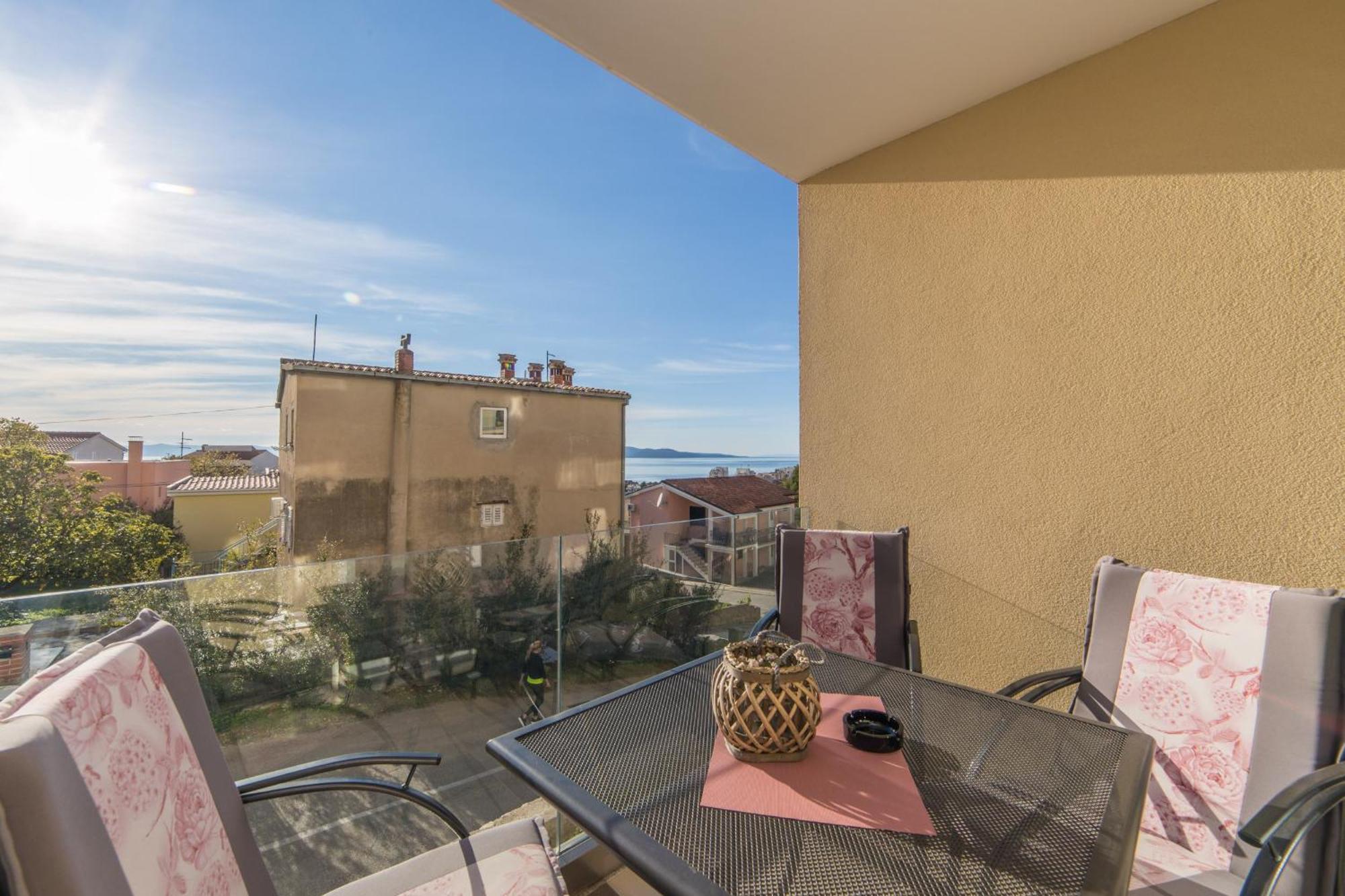 Apartments Crystal Makarská Pokoj fotografie